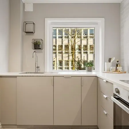 With 2 Bedrooms And Balcony Apartmán *